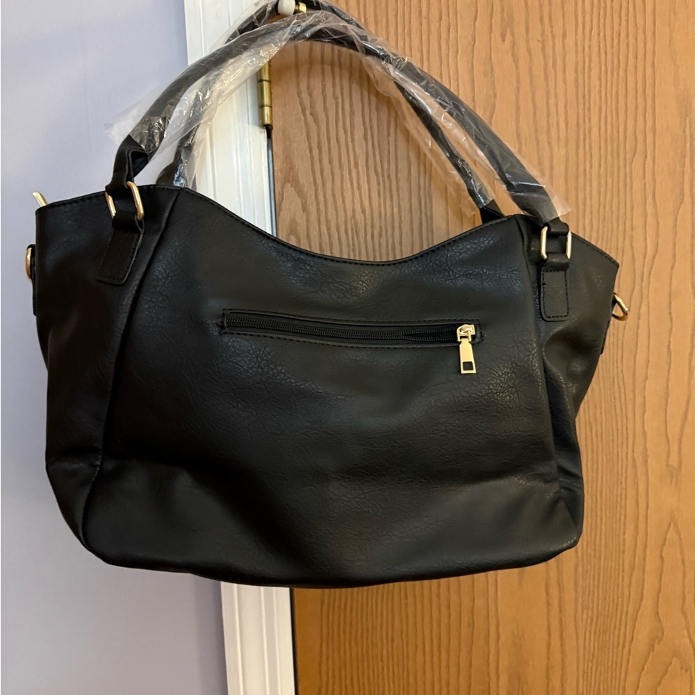 NWT Elegant Black Handbag with Tassel Detail - Picture 2 of 4